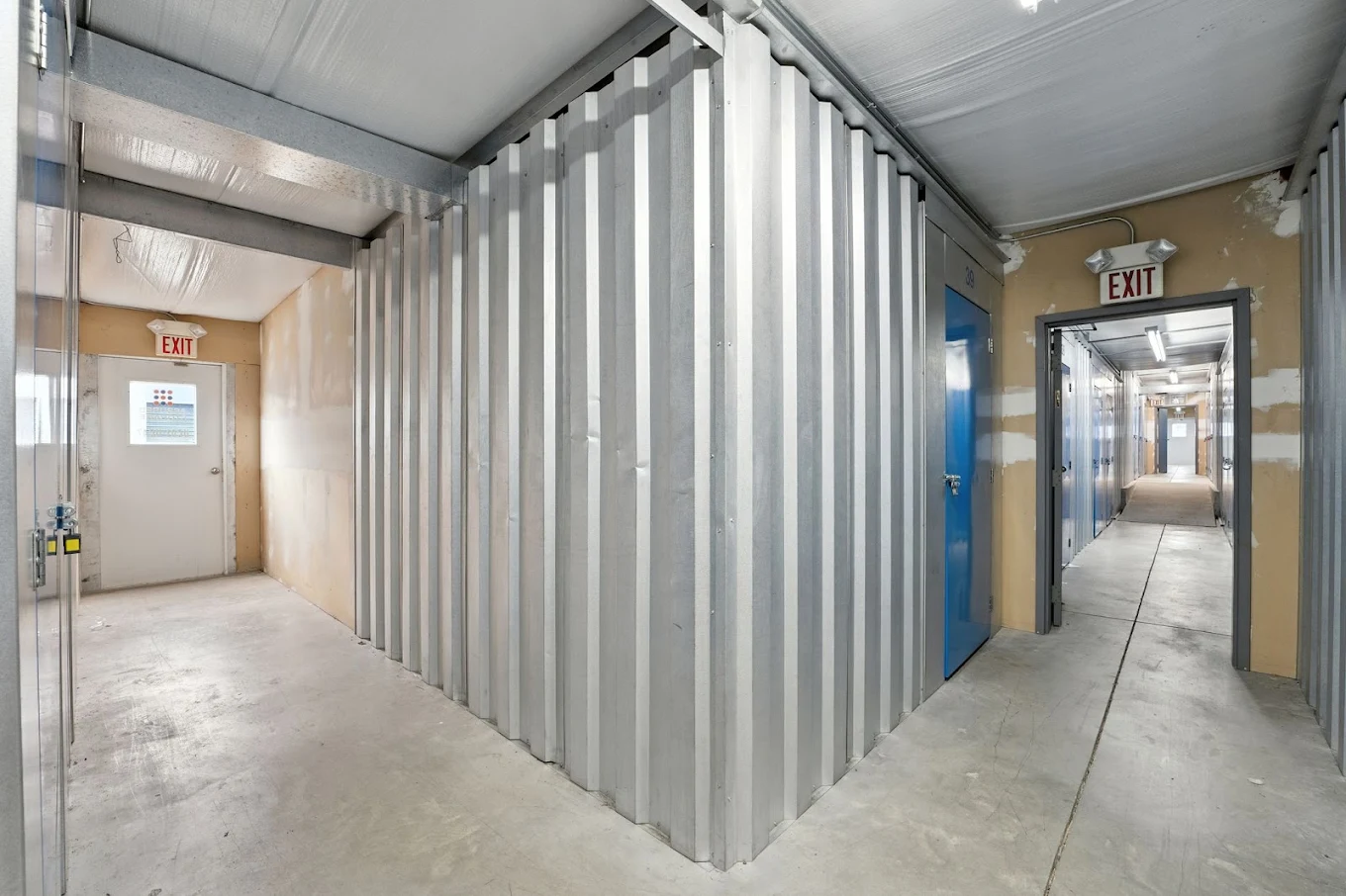 Hoosier Stash Storage 117 Senitza Pkwy Greendale, IN  47025 